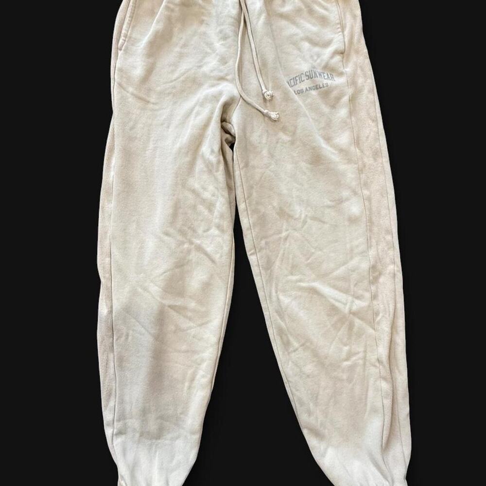 Baggy cream pacsun sweatpants size